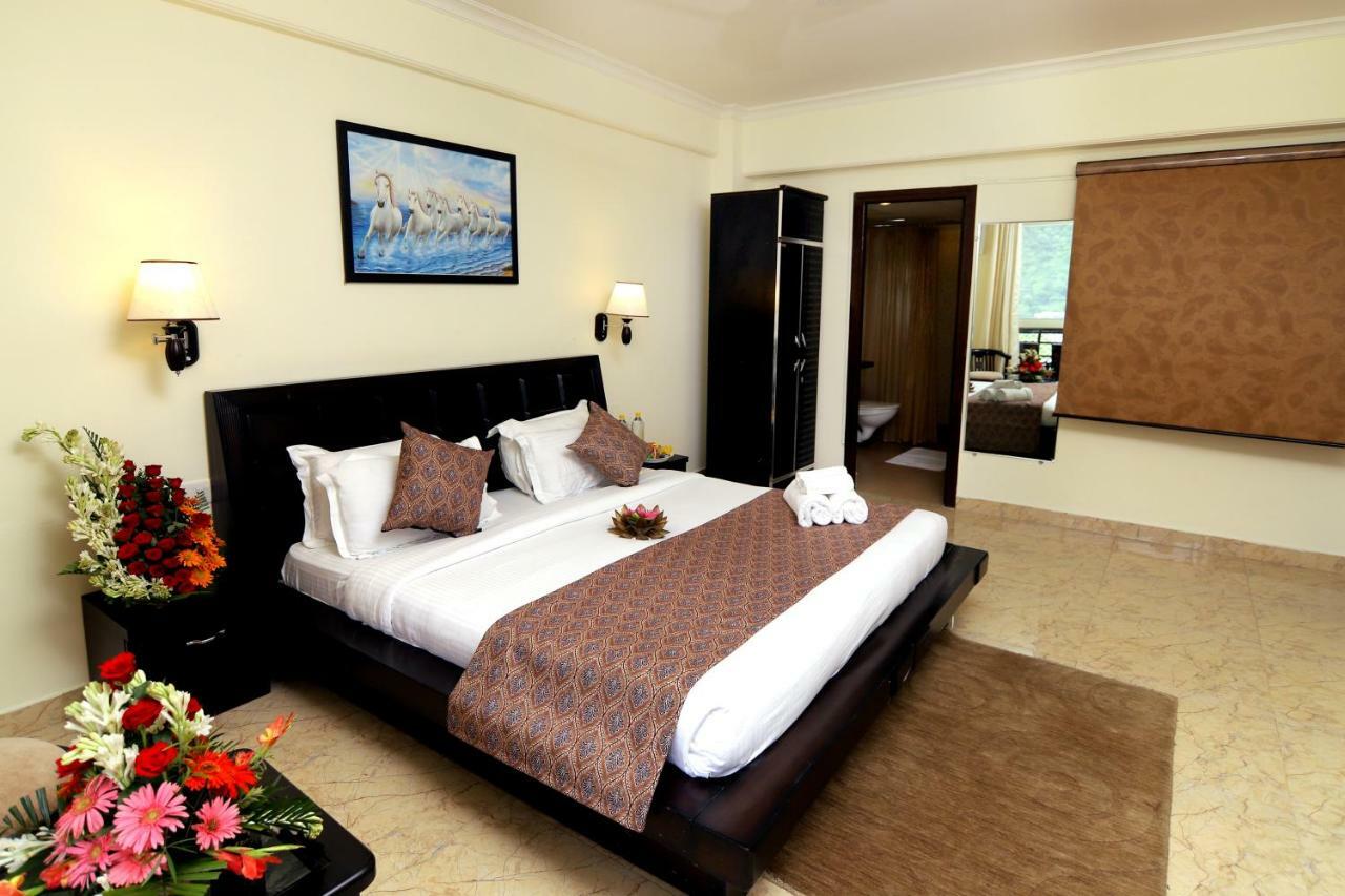 Luxury Aloha Apartments Рішикеш Екстер'єр фото
